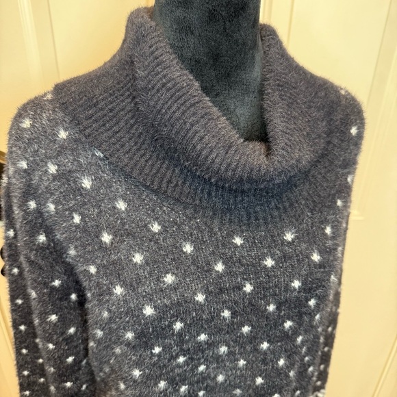 Lands' End Fair Isle Cowl Neck Pullover Sweater Women's M (10-12) Black/White - Picture 4 of 11